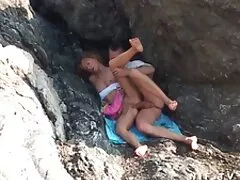 巨乳ブロンド糞プール えろ 女子 動画