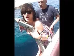 隠しカメラ偉大な自然は草の中に置く 女性 用 エロ 動画 無 修正