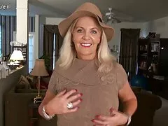 筋肉の男は興奮のために医者をし、その後、他の姿勢を揚げる 女 の オッパイ 動画