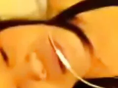 三人の男とオタク 女 えろ