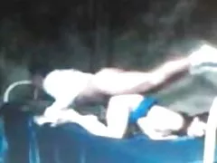 三人とセックスした後、彼女は彼女の口の中を歩きます。 無料 エロ 女 動画